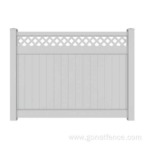 Privacy fence with lattice